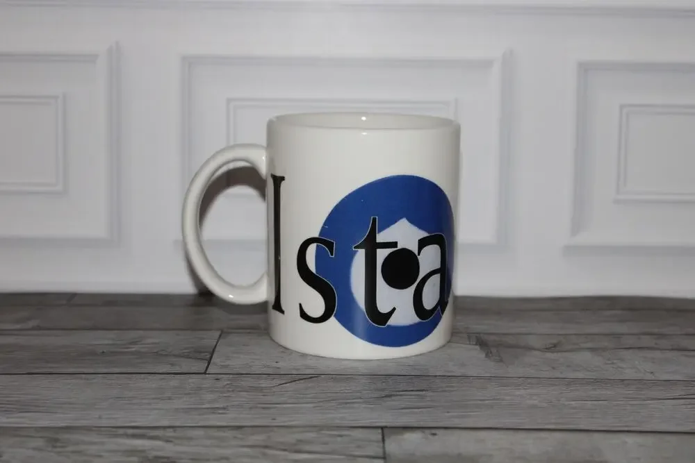 Starbucks Istanbul Turkey City Mug 2002 Collector Series England 16oz EUC